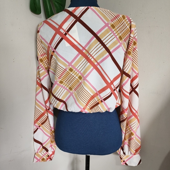 Forever 21 Striped Faux Wrap Crop Blouse Top - Picture 4 of 6